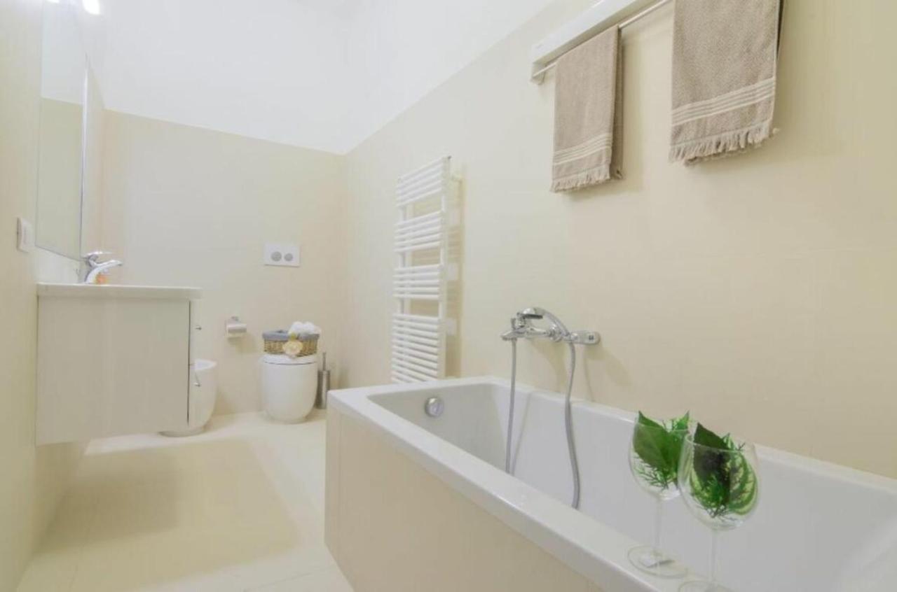 Bacone Liberty Olimpia Apartment มิลาน ภายนอก รูปภาพ